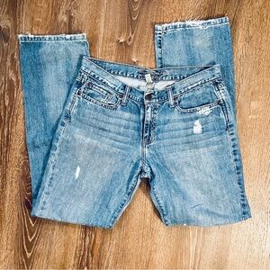 Abercrombie & Fitch Medium Wash Denim Erin Jeans 10R 1X0786R
